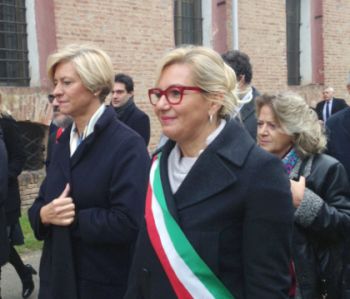 Rita Rossa ha incontrato il Ministro della Difesa Roberta Pinotti