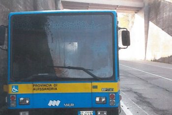 Tortona, una lettrice discute con Bus Company (ex Arfea) per farsi togliere una multa che a suo dire….