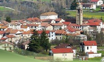 Frutta e biodiversità d’autunno in piazza a Cartosio