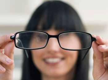 Da martedì il Lions di Tortona regala occhiali da vista ai meno abbienti