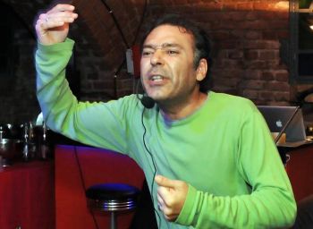 Poeti e cabaret sul palcoscenico ad Alessandria per la tappa di Slam Italia