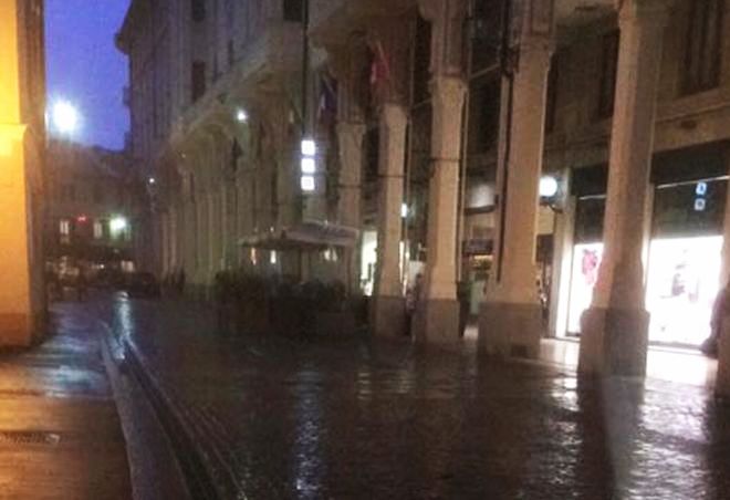 Tortona, prima domenica di shopping natalizio e centro quasi deserto. Bisogna ripensare la città