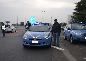 Per Natale la Polizia intensifica i controlli in tutta la provincia
