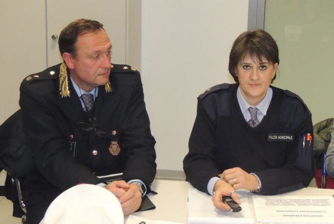 Tortona, acquistato un gazebo per i Vigili urbani che faranno campagne di sensibilizzazione tra la gente