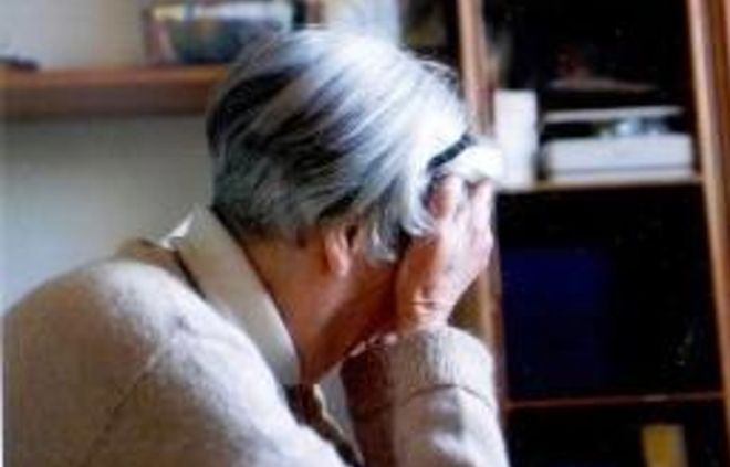 Tortona, il medico prescrive un clistere urgente, ma l’Asl rifiuta per problemi burocratici