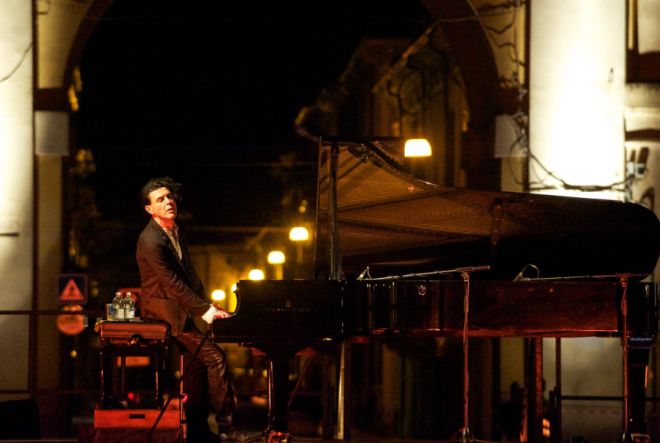 Sabato a Casale Ezio Bosso in concerto per il suo primo album da solista