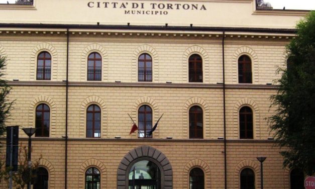 Nuove forze in Comune a Tortona: l’Amministrazione accelera sui servizi e assume due nuovi funzionari