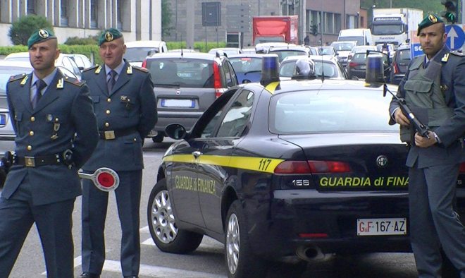 La Finanza di Acqui scopre 12 lavoratori in nero