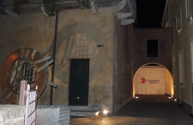 La Fondazione finanzia la mostra “Cartoline dal Ventennio. Tortona negli anni del fascismo”