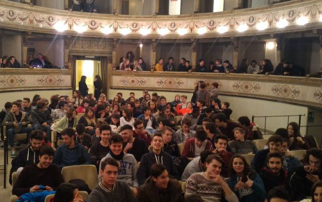 Gli studenti del Marconi a teatro contro la pena di morte