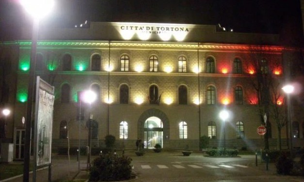 Mercoledì in consiglio comunale a Tortona si parla di migranti e del Piano Regolare