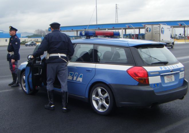 Tir esce fuori strada sull’ A/21 e un camionista serbo perde la vita