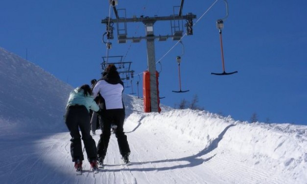 Sempre più vacanze nelle scuole in Piemonte, adesso ben 5 giorni di vacanza per Carnevale! (per sciare?)