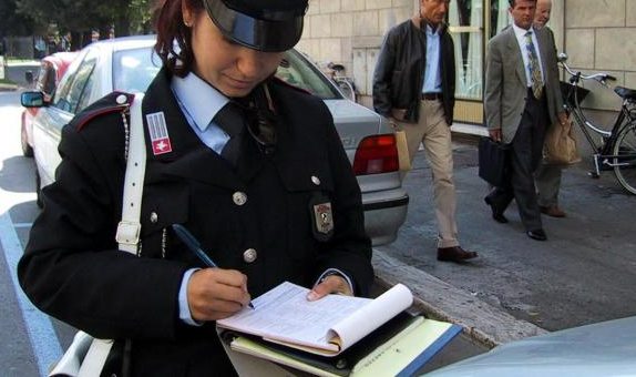 Le multe a Novi aumentate del 12% solo nell’ultimo anno. Ne fanno 29 al giorno