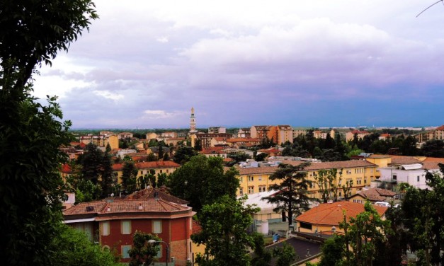 Da lunedì c’é Arena Derthona: traffico modificato per una settimana in alcune vie della città di Tortona per i 4 concerti