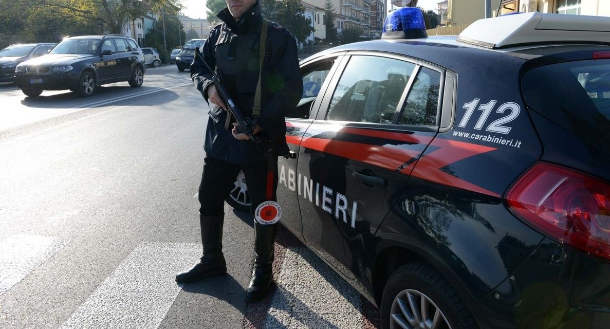 Alessandria, fornisce dati falsi ai Carabinieri, denunciata una italiana