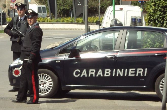 Due persone denunciate dai Carabinieri nel casalese