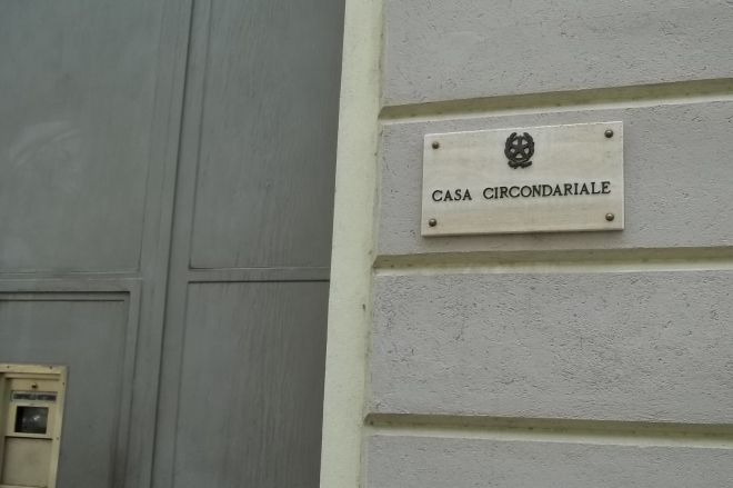 Telefoni in carcere: un cellulare sequestrato a un detenuto nel carcere “Don Soria” di Alessandria