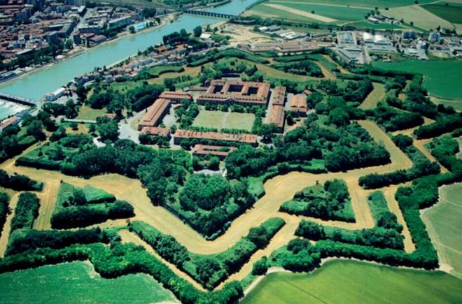 La Cittadella di Alessandria chiusa alle auto nei week end e in  occasione di manifestazioni