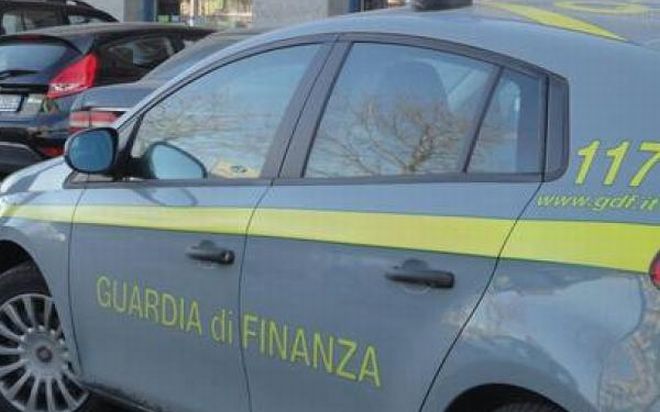 La Finanza di Novi sequestra una marea di giochi piratati