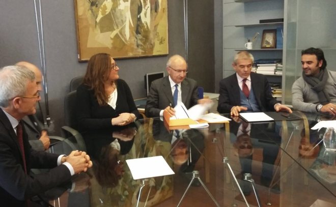 Da noi la Regione “taglia” gli ospedali, a Torino ne costruisce uno nuovo