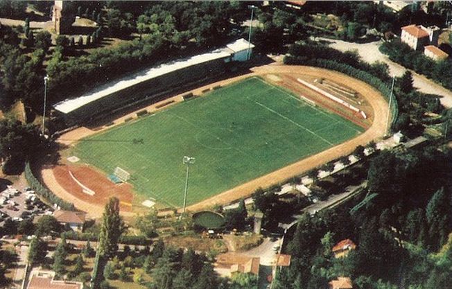 Balossino si accorda col Comune per la pista di atletica, ma usarla costa 60 euro