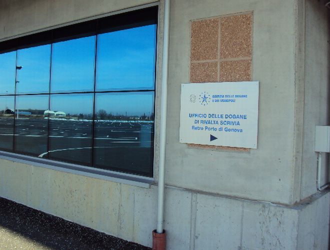 Alla Dogana di Rivalta sequestrate 63 mila lampadine a led pericolose