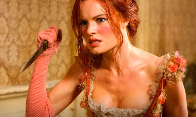 Giovane italiana di 29 anni accoltella il compagno di 41 in camera da letto in provincia di Imperia