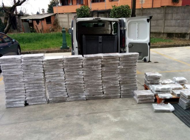Arrestato trafficante internazionale di droga seguito da Pavia, aveva 1.200 kg di hashish