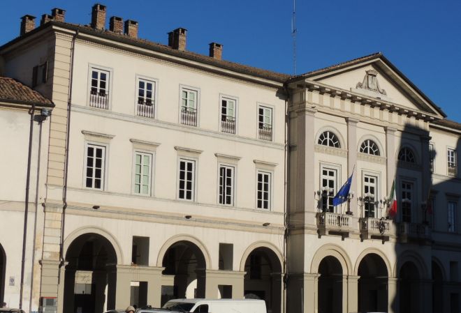 Voghera, affidati a due società il “Campo Giovani” e la palestra di Medassino