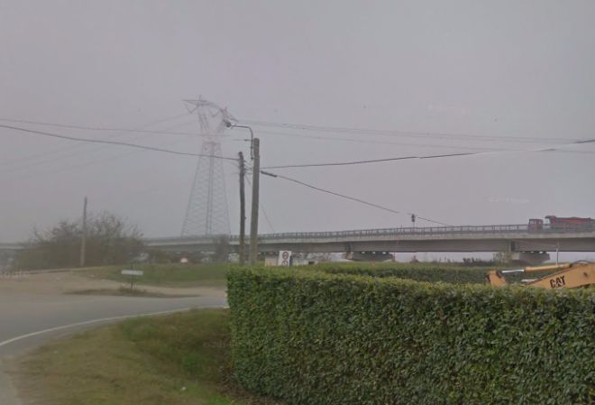 Dramma ad Isola Sant’Antonio, due giovani pavesi muoiono fuori strada con l’auto