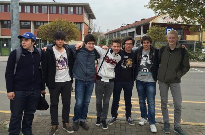 I ragazzi dell’Amaldi di Novi con onore ai nazionali di Tetrapyramis