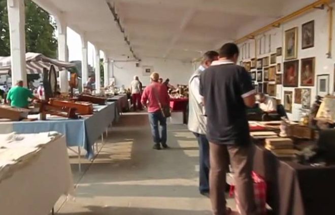 A Casale nel week end torna il mercato dell’antiquariato