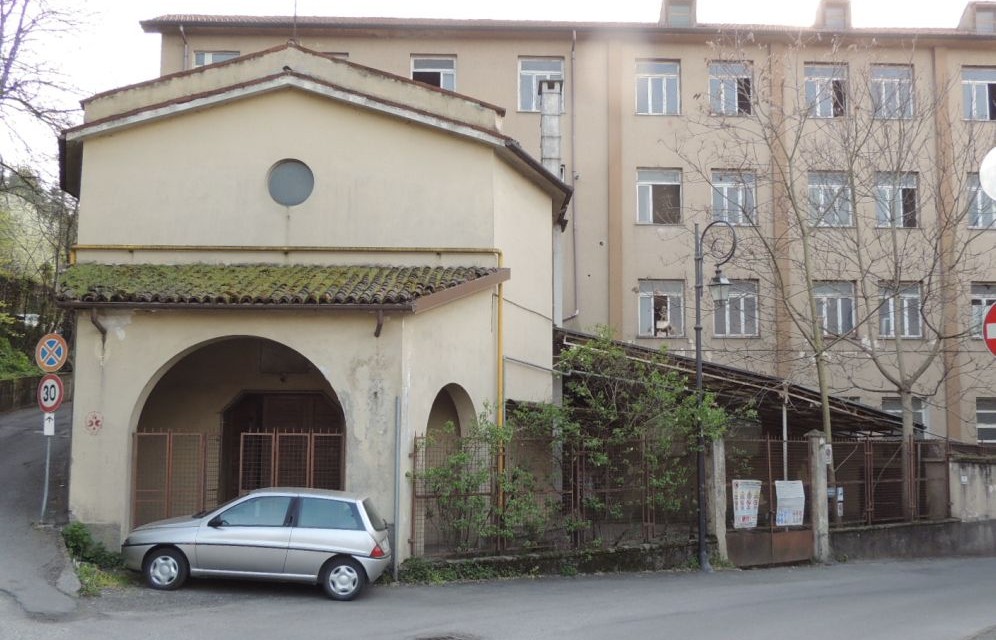 Tortona, scoppio nei pressi dell’ex istituto “Dante” in via Giulia, intervengono i pompieri