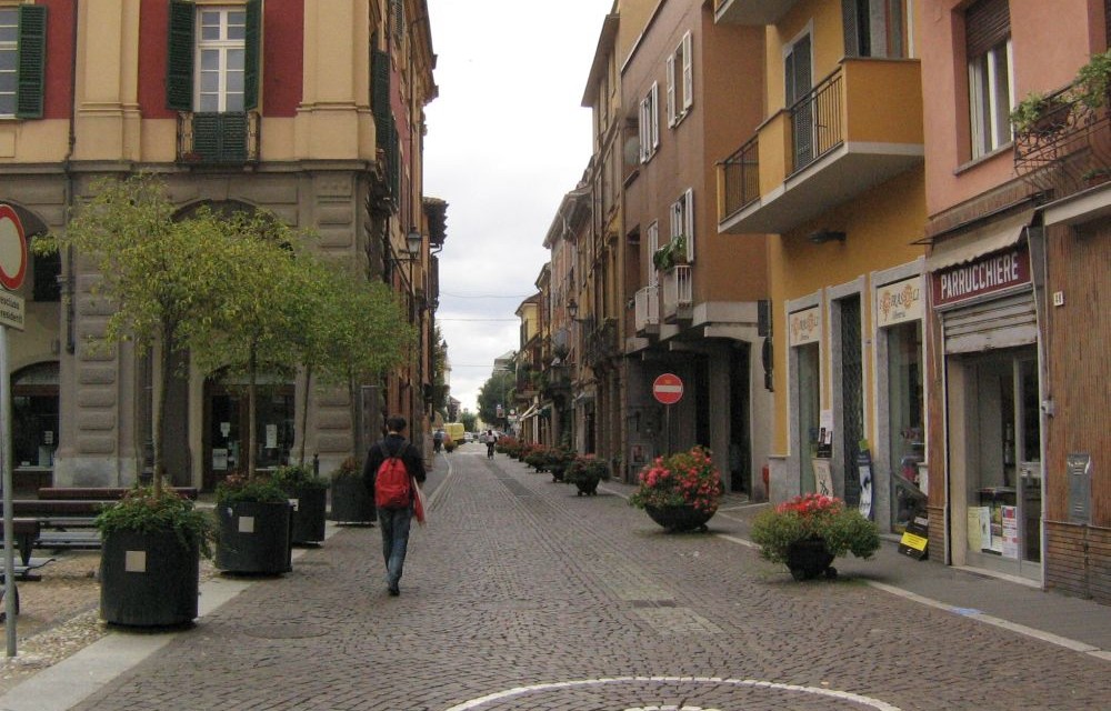 Il Comune prova a cercare soluzioni per il Commercio in crisi ma é difficile