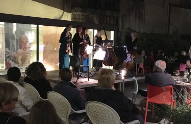 Le Muse al D-café nella notte dei musei per una serata coi fiocchi