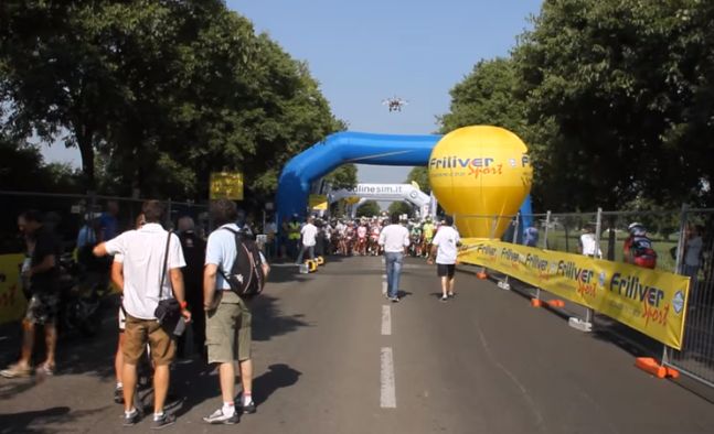 Peter Cevini al via della Vigneti Oltrepo Marathon di Voghera