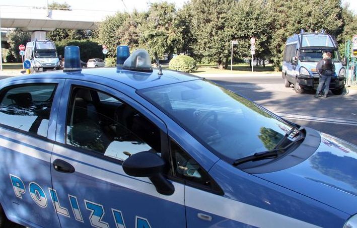 A Voghera una marocchina colpisce riptetutamente con l’ombrello una donna di 60 anni, arrestata