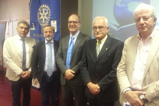 Riflessioni di uno studente del Liceo Amaldi sulla lezione di Serra a Novi