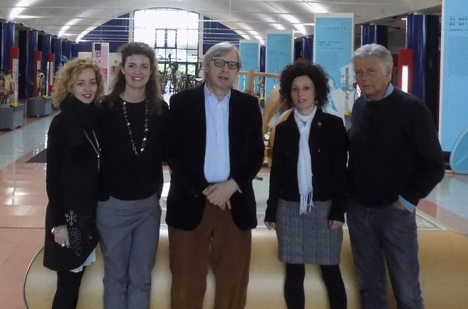 Vittorio Sgarbi al museo dei Campionissimi