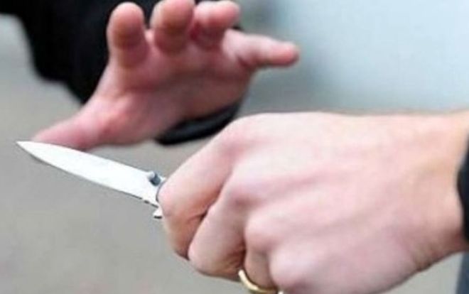 Acqui terme, una donna minaccia col coltello una vicina di casa, arrestata