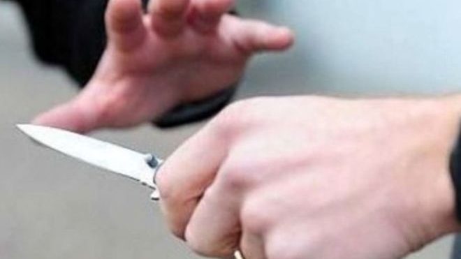 Accoltellamento a Diano Marina a causa di una ragazza. L’autore potrebbe avere le ore contate
