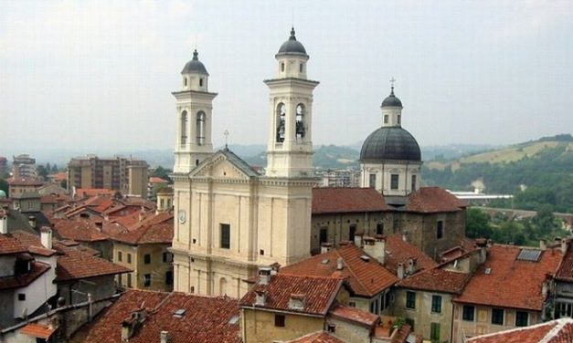 Svelato il cartellone della stagione 2026/2027 del Teatro Dino Crocco di Ovada, tra nomi di rilievo e sperimentazioni. Da oggi al via la campagna abbonamenti.