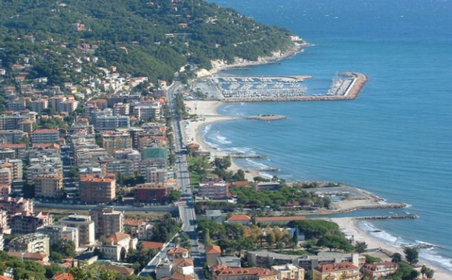 Al via a Tortona i soggiorni marini per gli anziani ad Andora