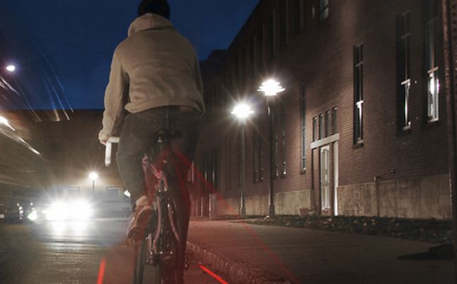 Alessandria, giovane ubriaco si mette in sella alla bicicletta e viene denunciato per guida in stato di ebbrezza