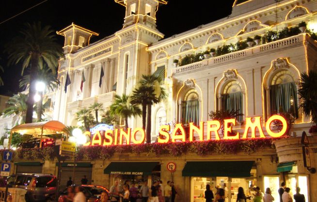 Domenica 11 gennaio torna la stagione teatrale del Casinò di Sanremo on Indovina chi viene a Cena