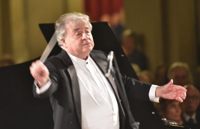 Tortona, in attesa della “Settimana della Musica” intervista a Renzetti che elogia Perosi