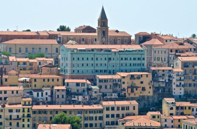 Ventimiglia vara il progetto “Vado in centro”