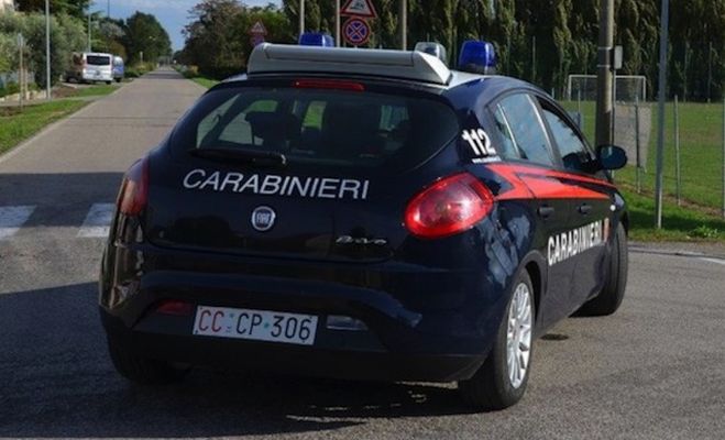 Ruba da scarpe e scarpe a Serravalle, denunciata italiana di 45 anni