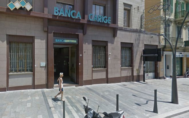 Donna casalese di 33 anni tenta la truffa alla Carige di Sanremo, arrestata dai Carabinieri e condannata